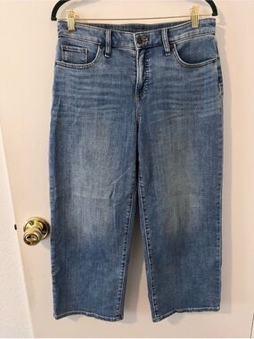 Chicos So Slimming Girlfriend Wide Leg Crop Blue Jeans Size US 8 Chicos 1